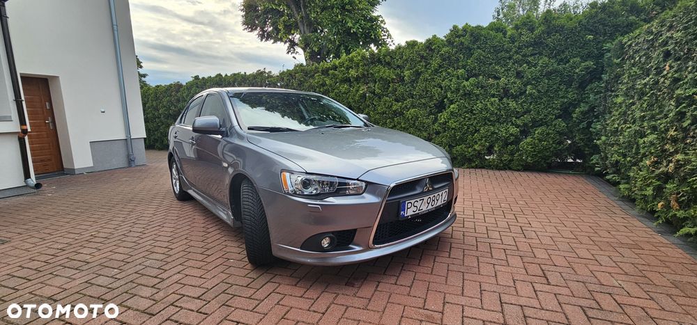 Mitsubishi Lancer - 1