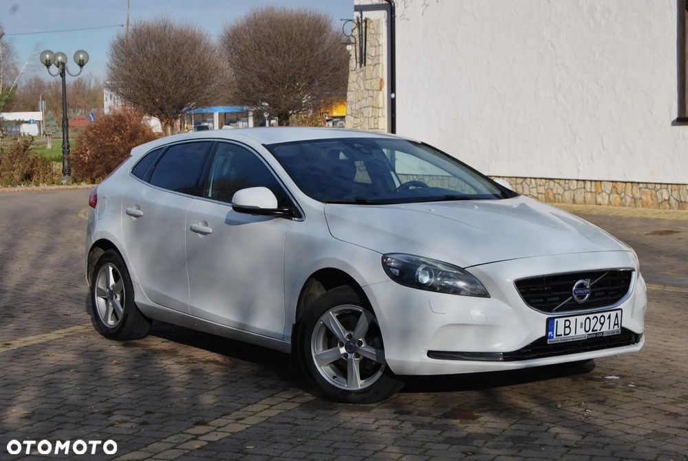 Volvo V40 D2 - 2