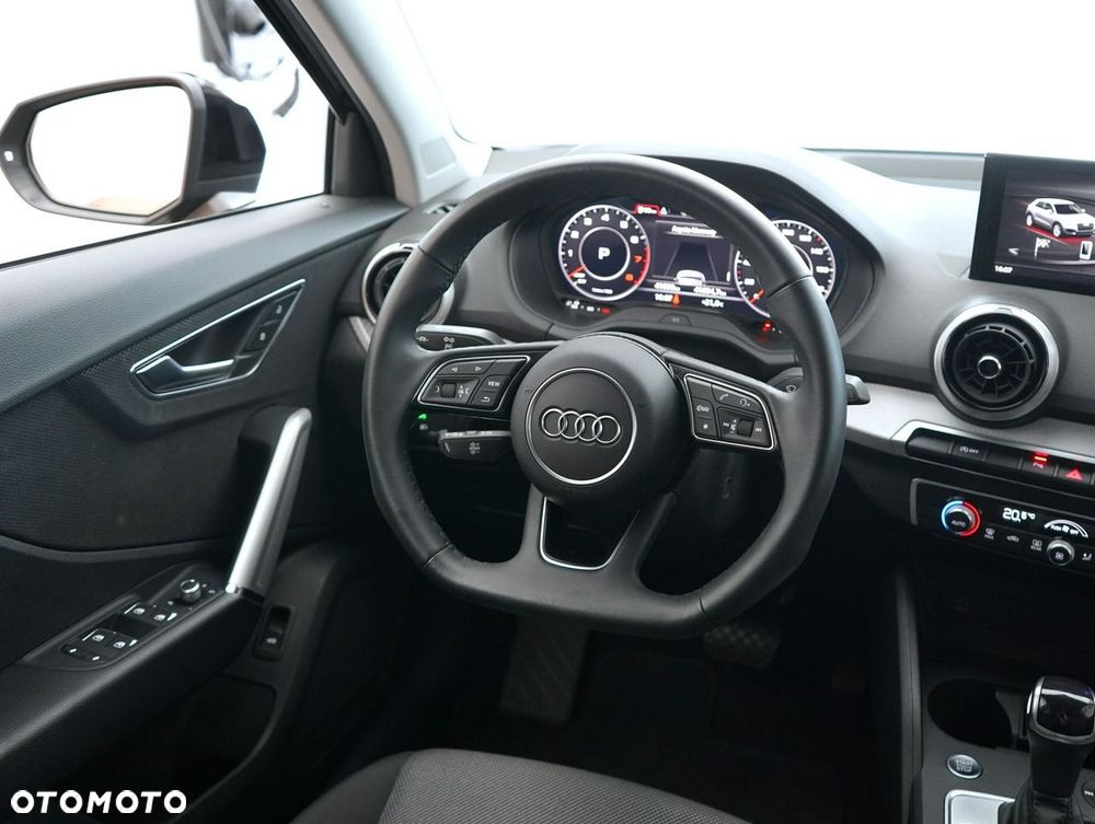 Audi Q2 - 24