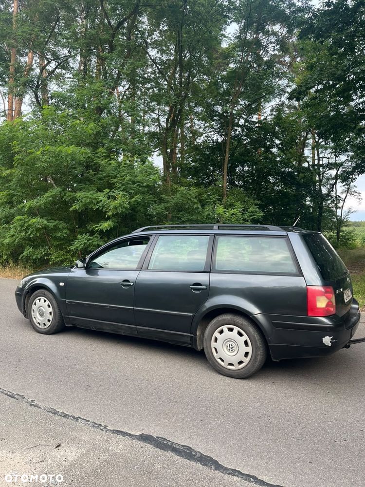 Volkswagen Passat - 5