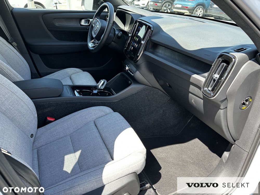 Volvo XC 40 - 9
