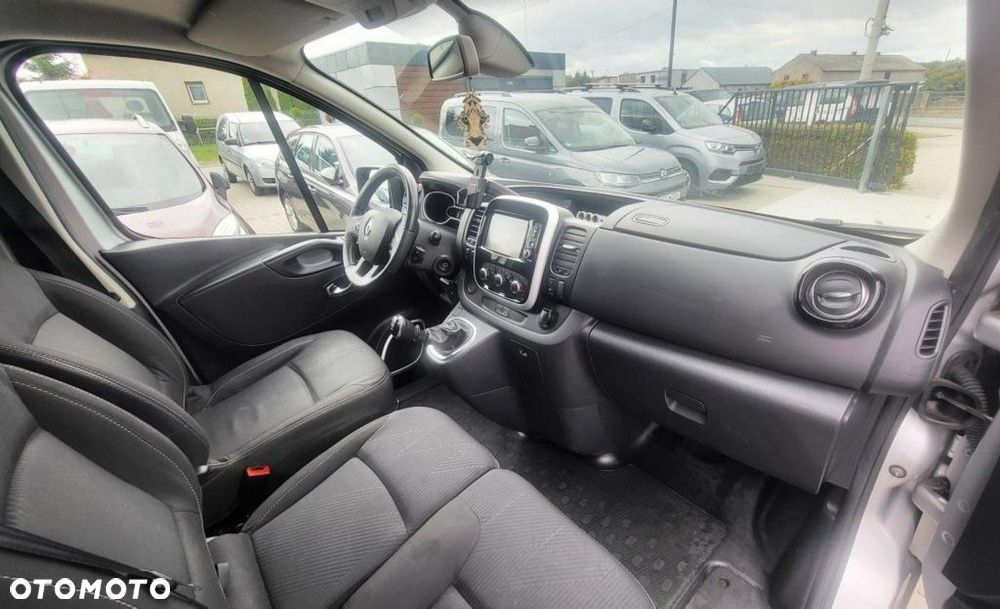 Renault Trafic - 9