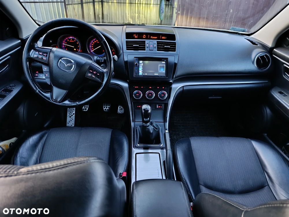 Mazda 6 2.0 Exclusive + - 5