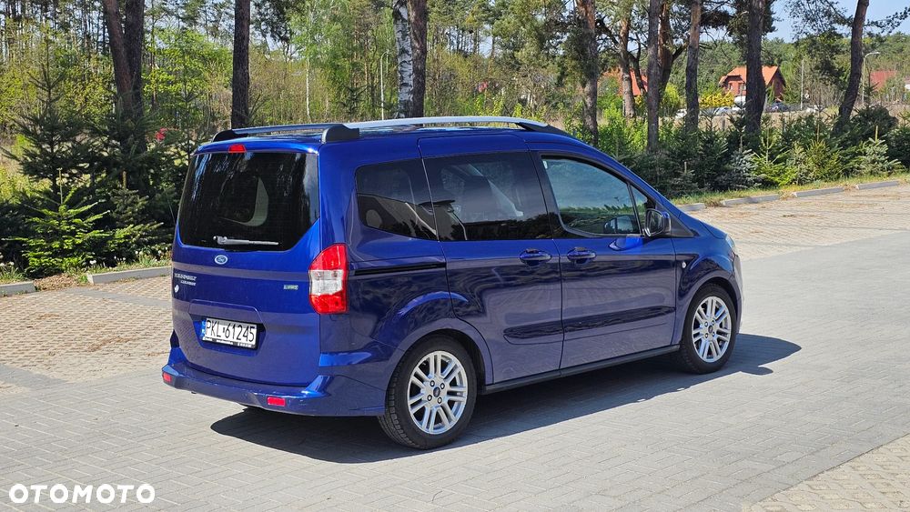 Ford Tourneo Courier 1.0 EcoBoost Titanium - 5