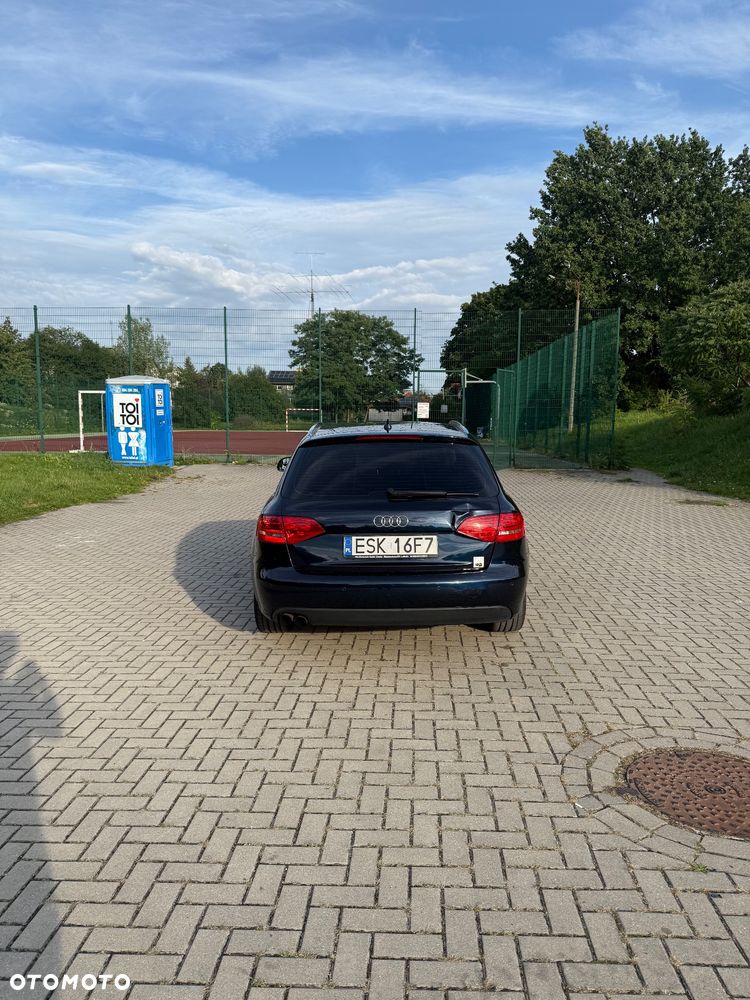 Audi A4 Avant 2.0 TDI DPF - 7
