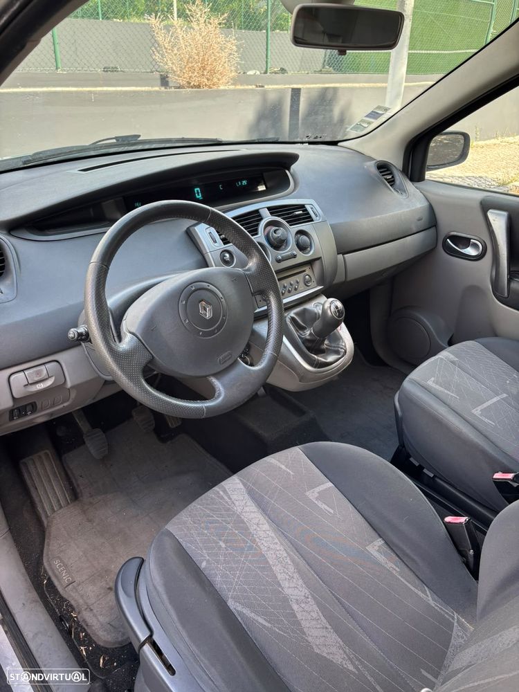 Renault Scénic 1.4 Dynamique - 9