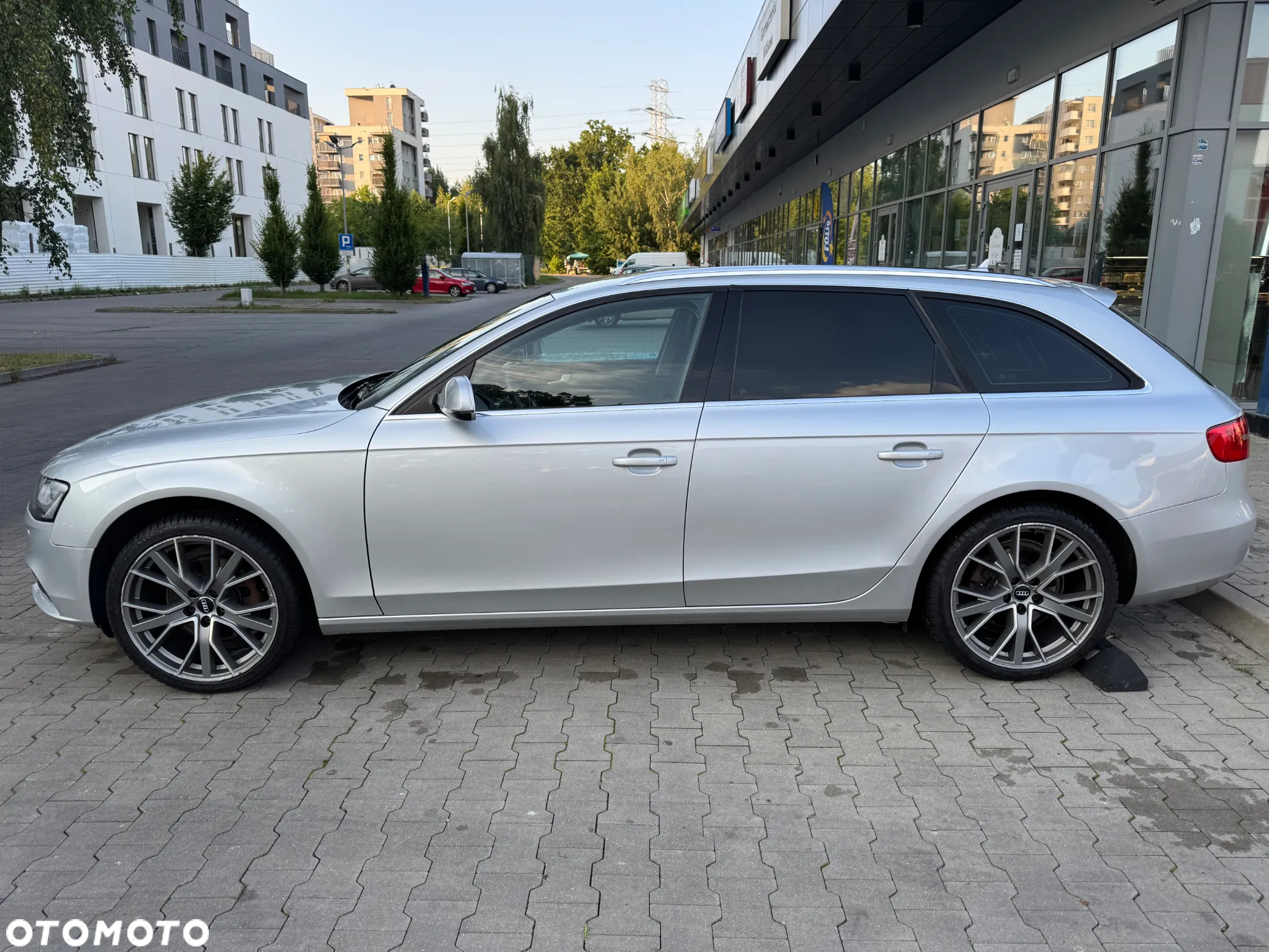 Audi A4 2.0 TDI Quattro - 8