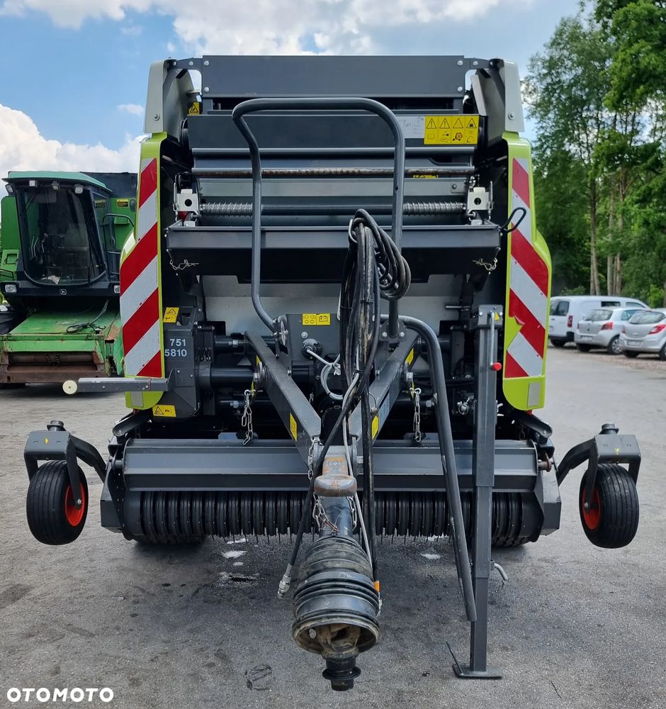 Claas Variant 460 RF - 6