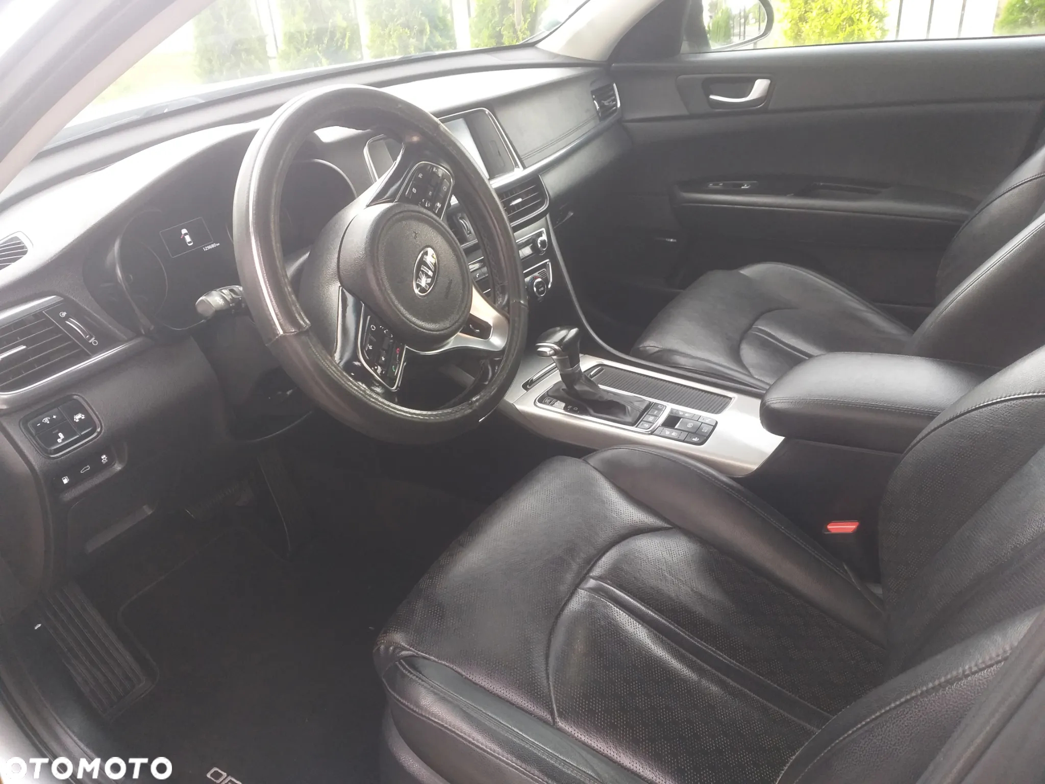 Kia Optima Plug-in Hybrid - 7