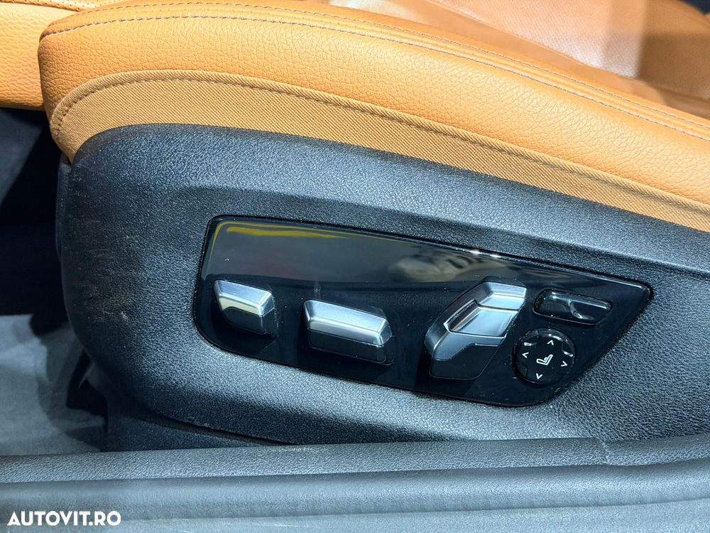 BMW Seria 5 530e Aut. Luxury Line - 21