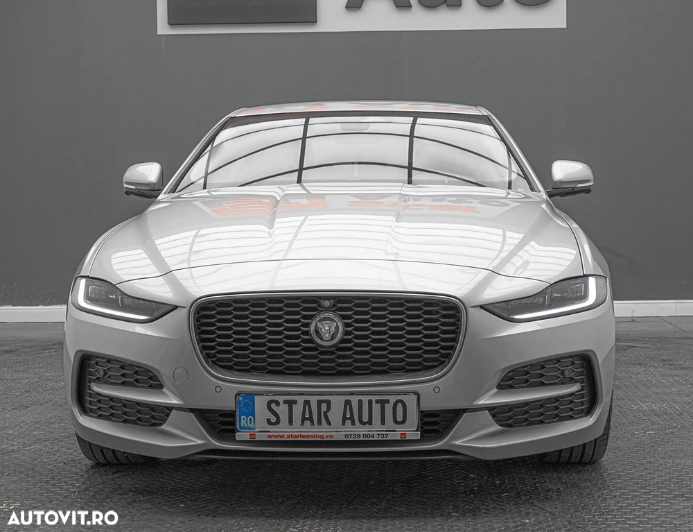 Jaguar XE D200 Aut. R-Dynamic HSE - 3