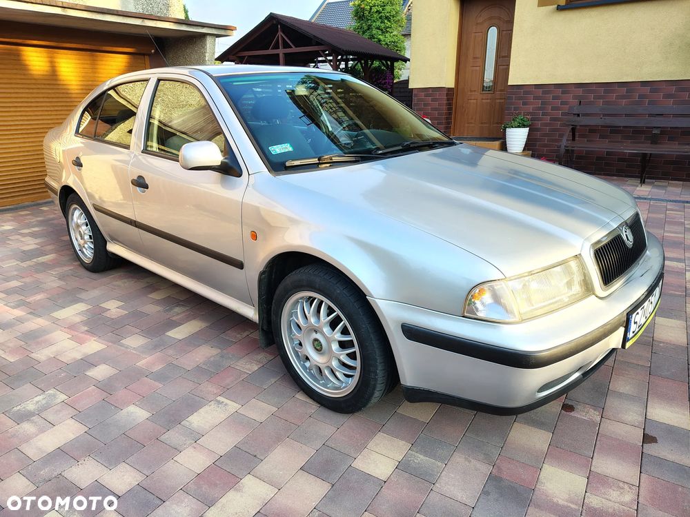 Skoda Octavia - 2
