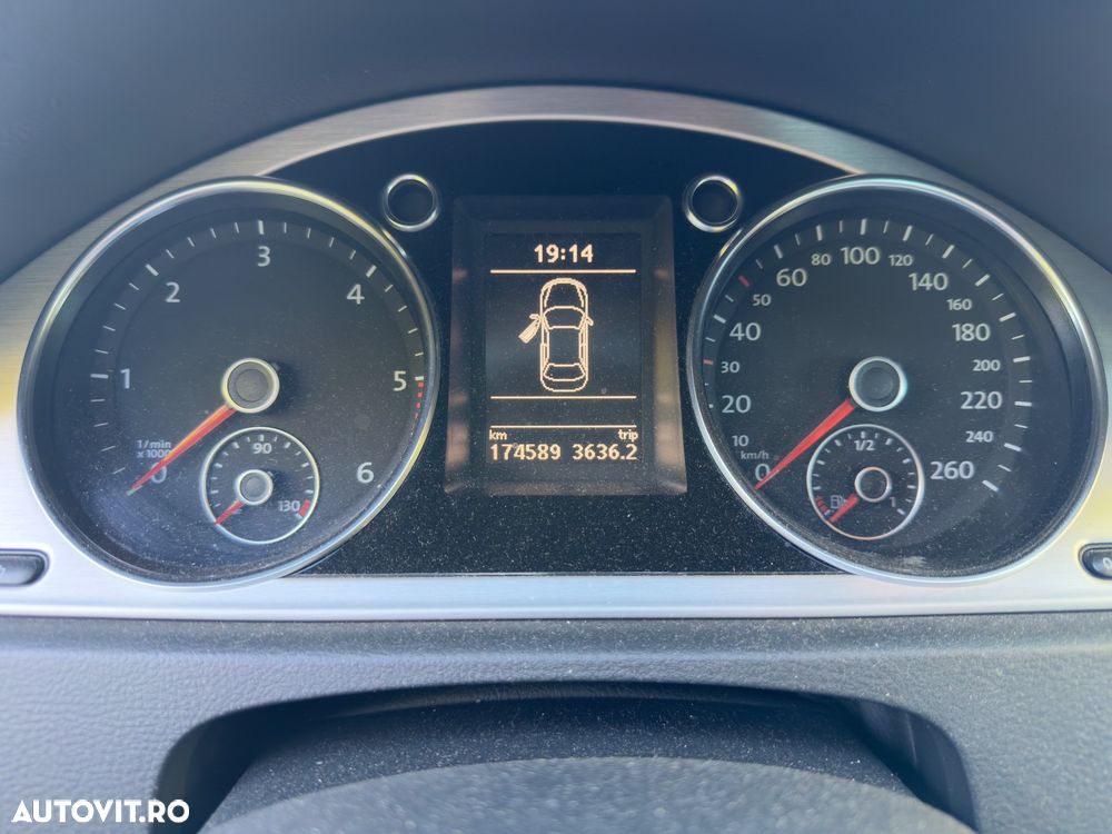 Volkswagen Passat 2.0 TDI DPF Blue TDI DSG Highline - 6