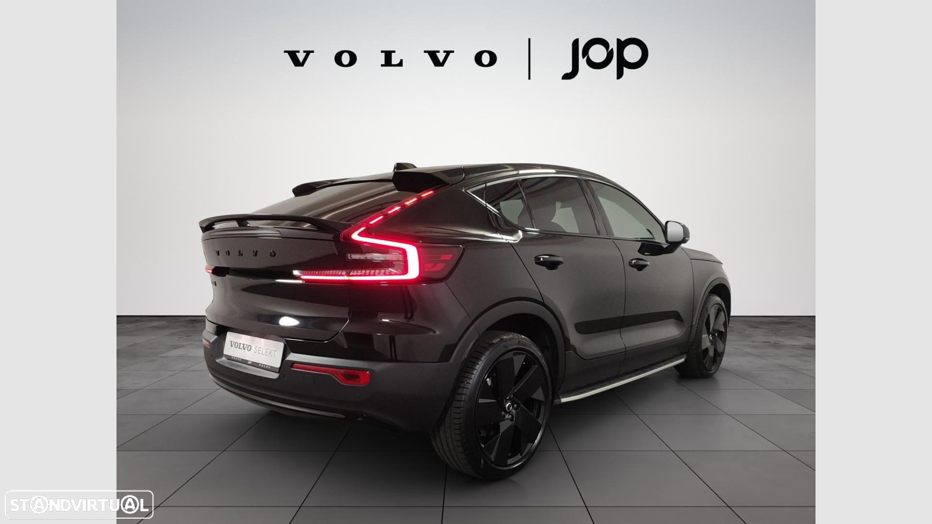 Volvo EC40 82 kWh Twin Motor Performance Black Edition - 5