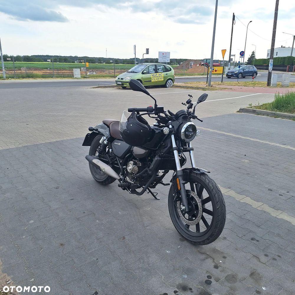 QJMOTOR SRV 125V - 3