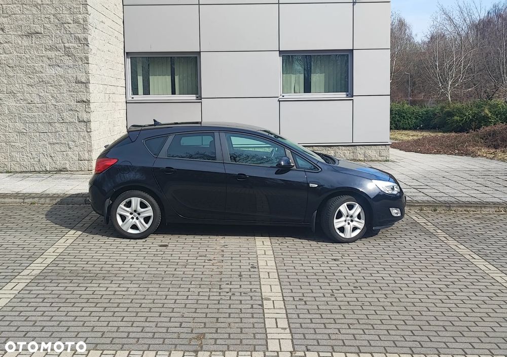 Opel Astra 1.4 Turbo Selection - 12