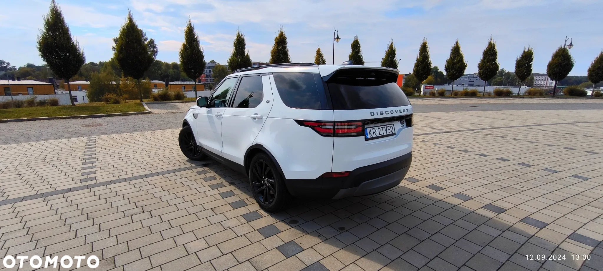 Land Rover Discovery V 3.0 Si6 SE - 3
