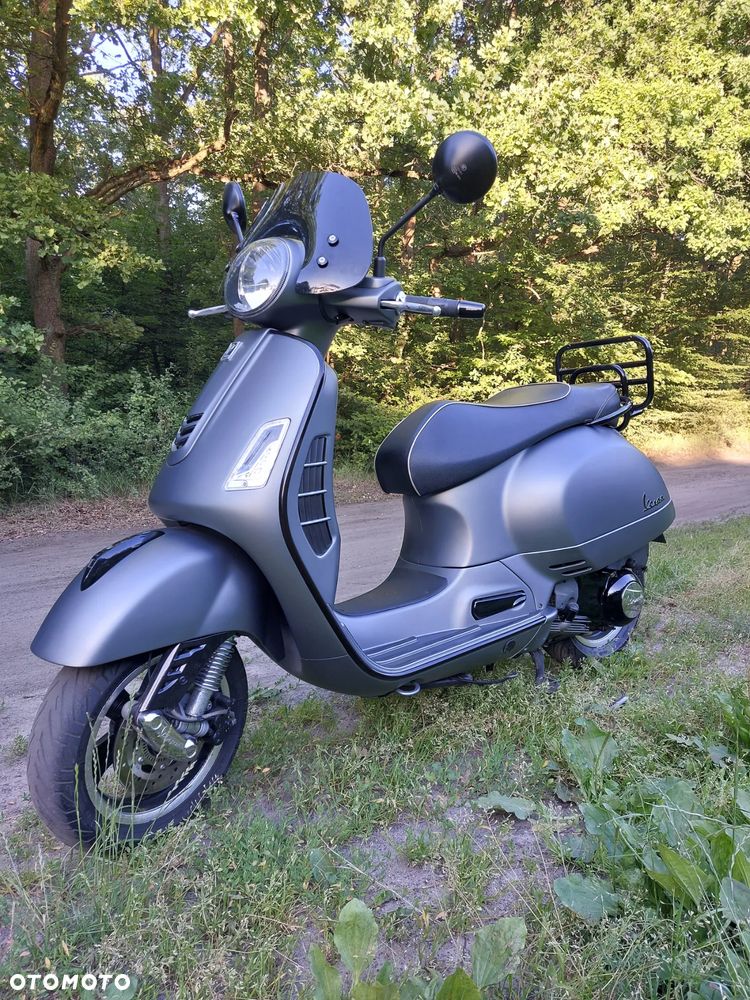 Vespa GTS - 12