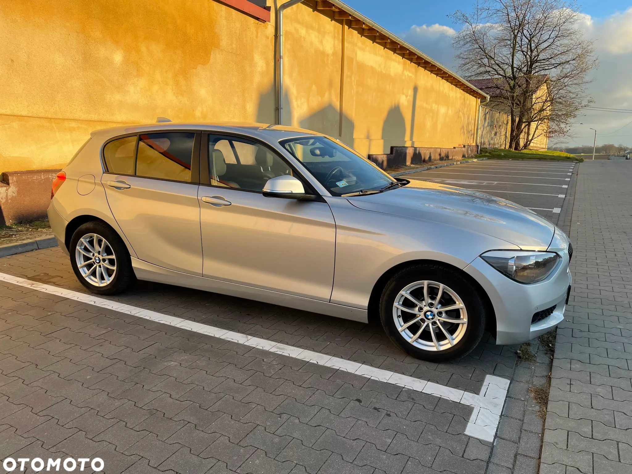 BMW Seria 1 118d - 4