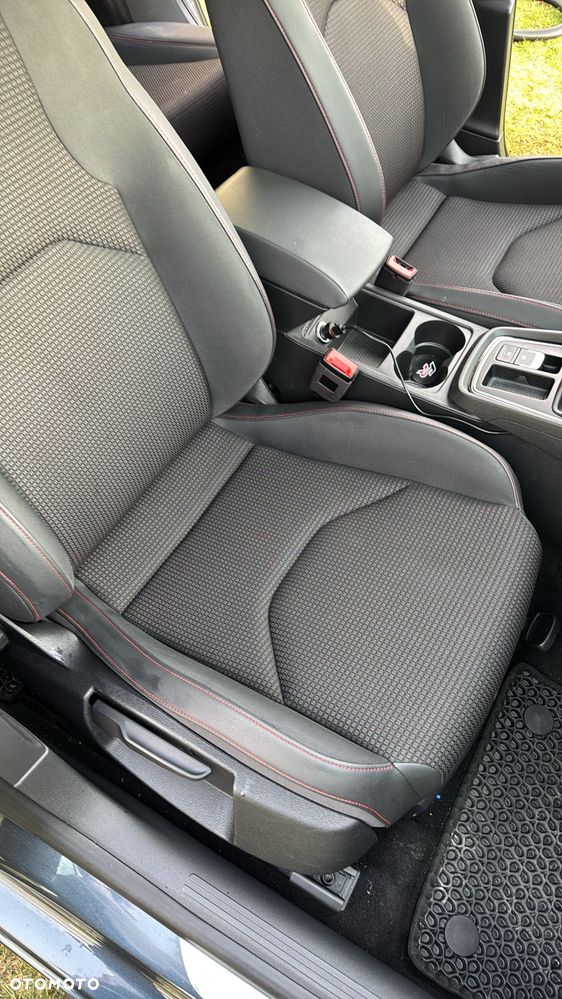 Seat Leon 1.5 TSI ACT DSG OPF FR - 10