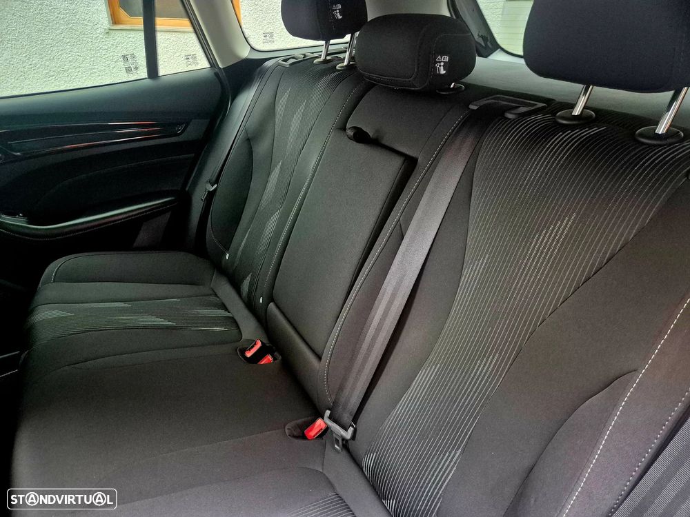 MG MG5 51 kWh Comfort - 28