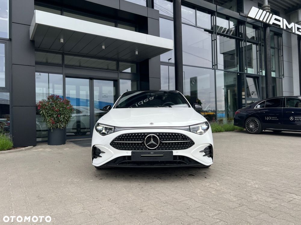 Mercedes-Benz CLA - 5