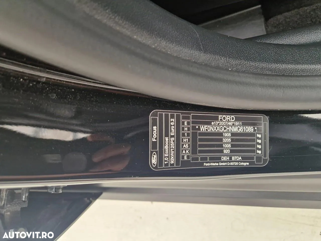 Ford Focus 1.0 EcoBoost Titanium - 13