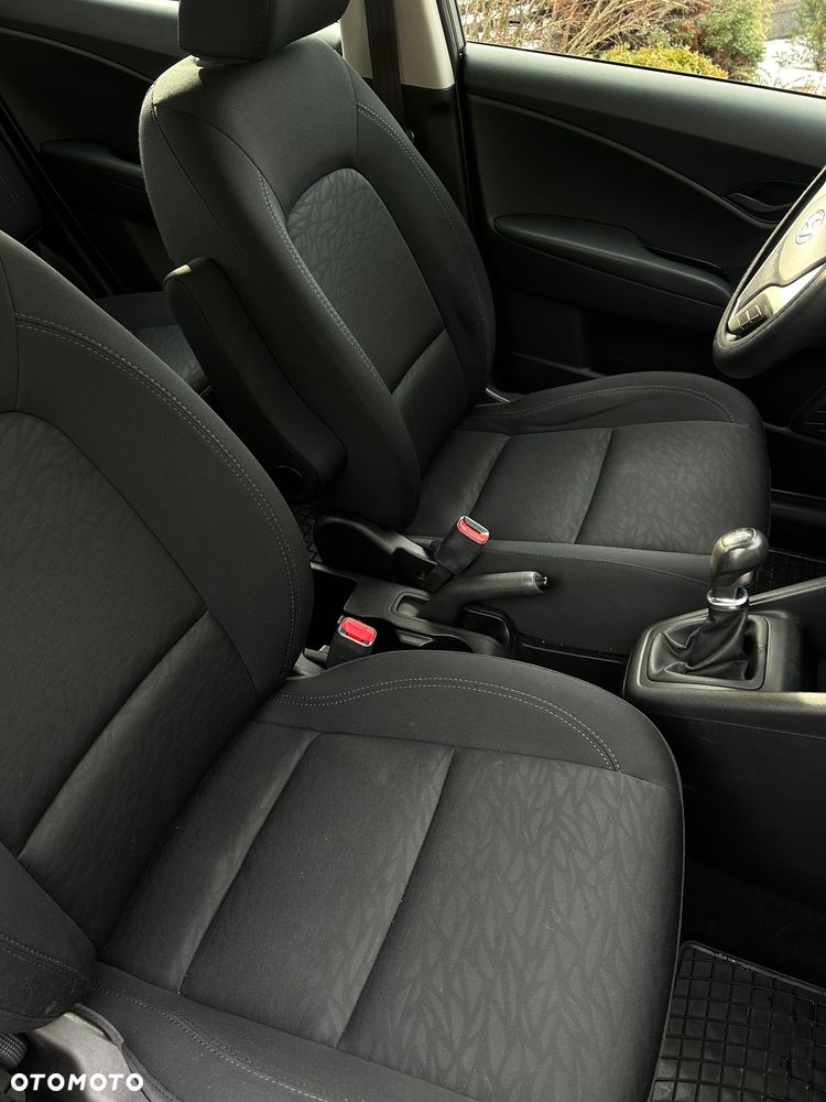 Hyundai ix20 1.4 Trend - 10