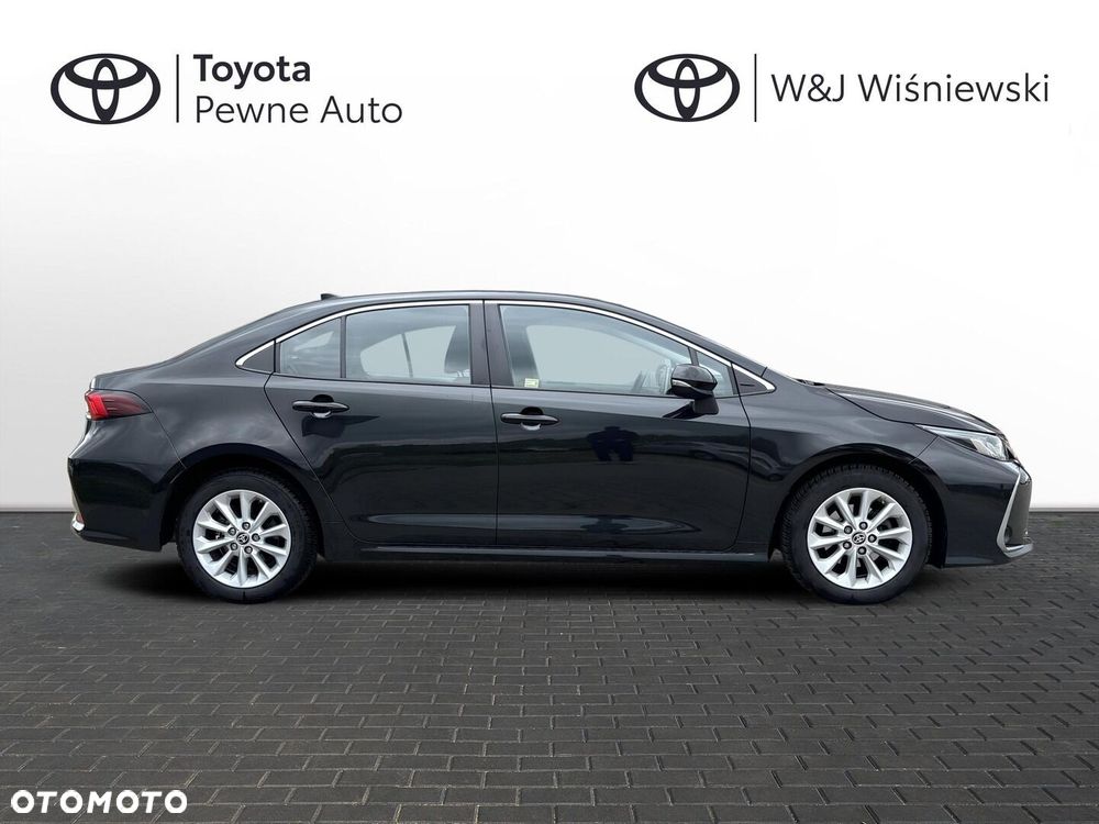 Toyota Corolla - 3