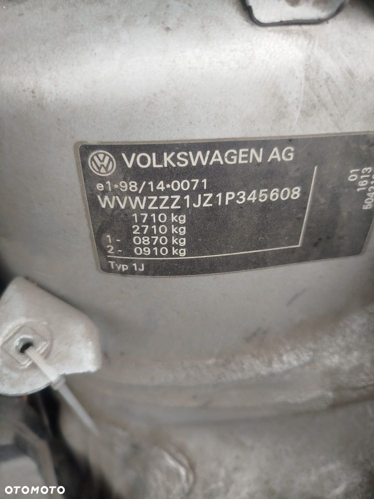 Volkswagen Golf 4  na części - 7