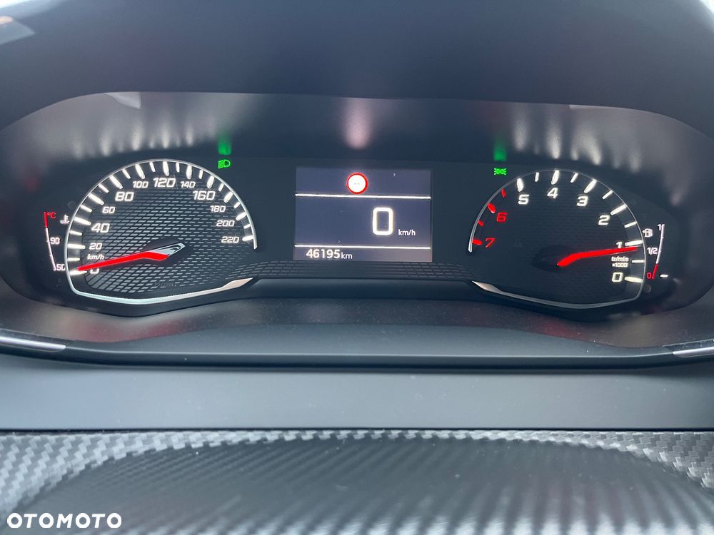 Peugeot 208 1.2 PureTech Allure Pack S&S - 17