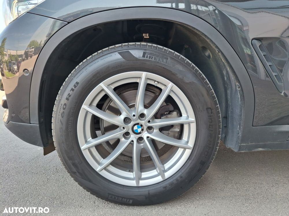 BMW X3 xDrive20i AT - 26