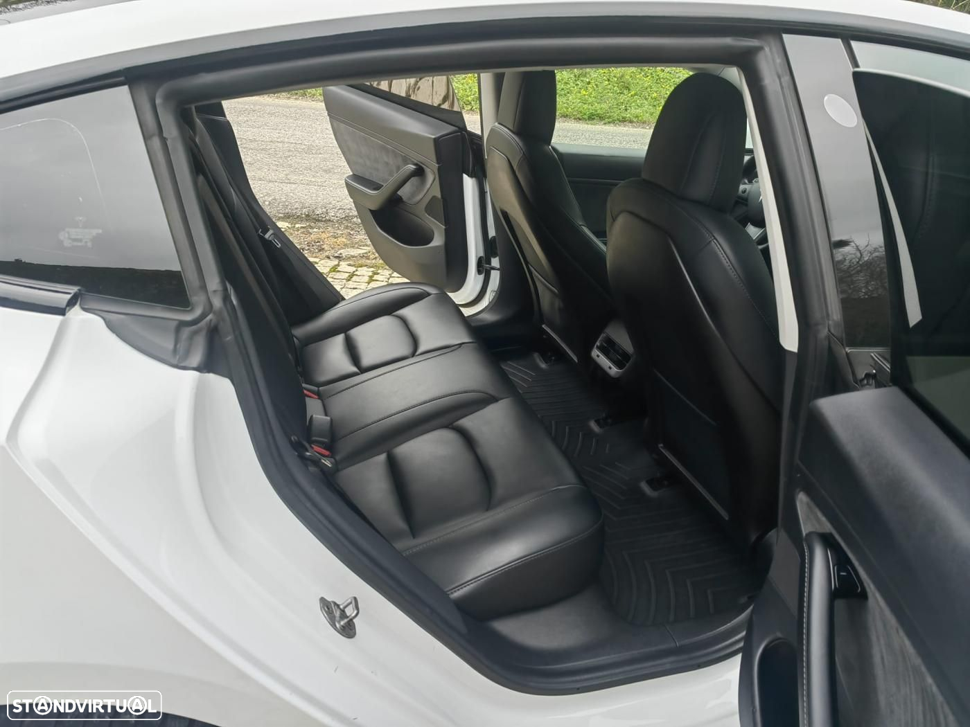 Tesla Model 3 Long Range AWD Dual Motor - 11