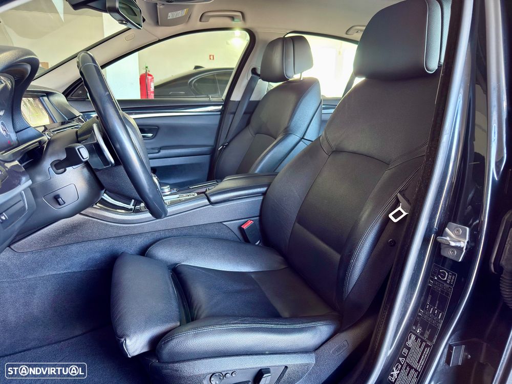 BMW 525 d xDrive Pack M Auto - 24