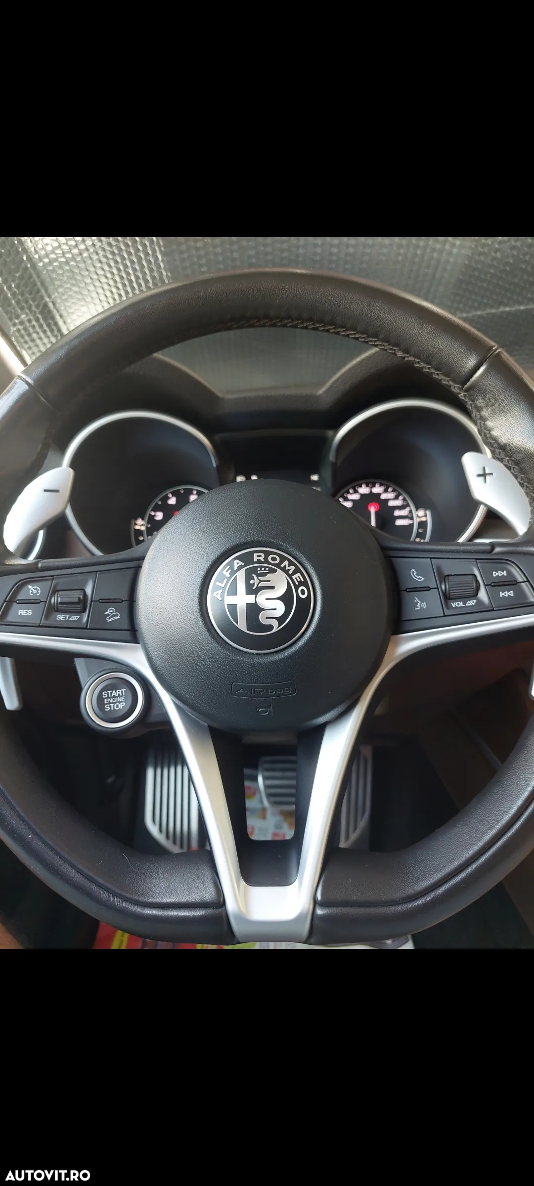 Alfa Romeo Stelvio 2.0 Turbo 16V AT8-Q4 Veloce - 9