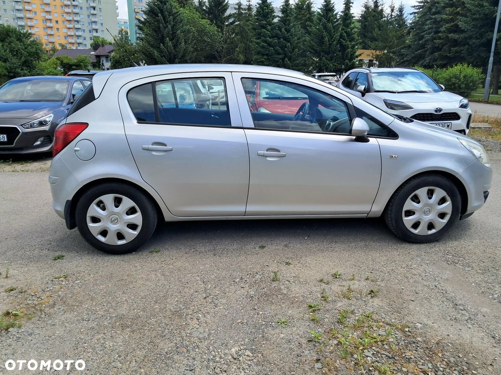 Opel Corsa 1.4 16V Enjoy - 2