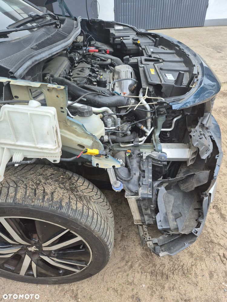 Peugeot 3008 PureTech 180 Stop & Start GPF EAT8 GT - 14