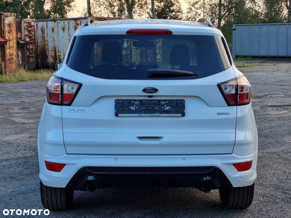 Ford Kuga 1.5 EcoBoost 2x4 ST-Line - 10