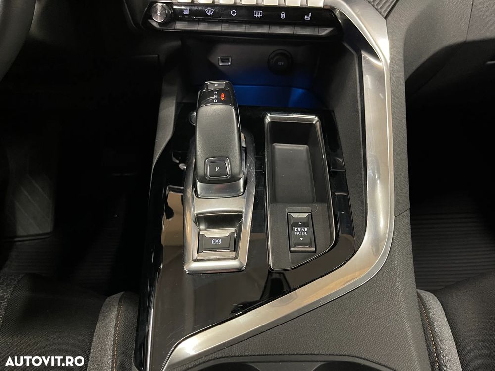 Peugeot 5008 1.5L BlueHDI EAT8 S&S Active Pack - 29