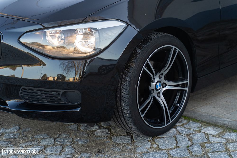 BMW 116 i Confort - 3