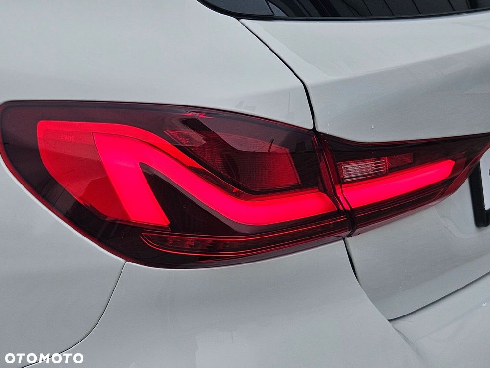 BMW Seria 1 - 10