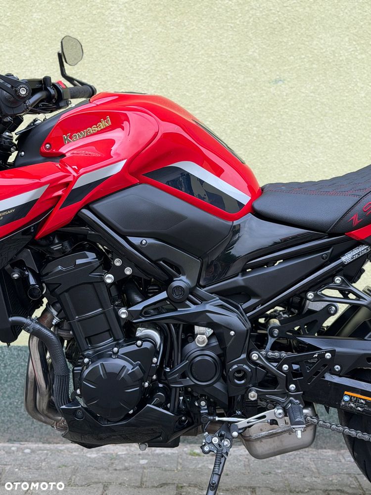 Kawasaki Z 900 - 25