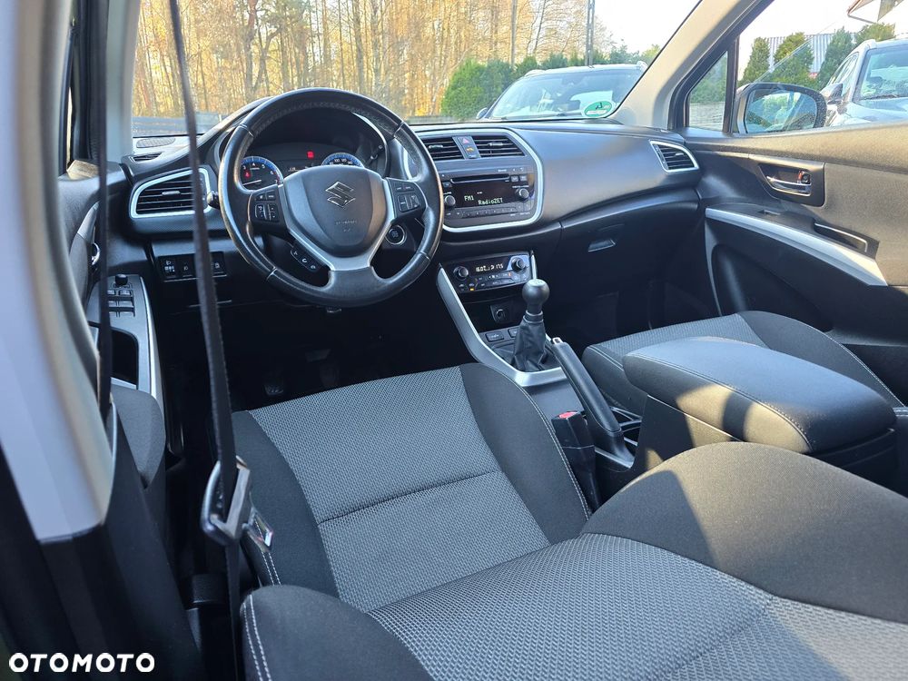 Suzuki SX4 S-Cross 1.6 Elegance - 15