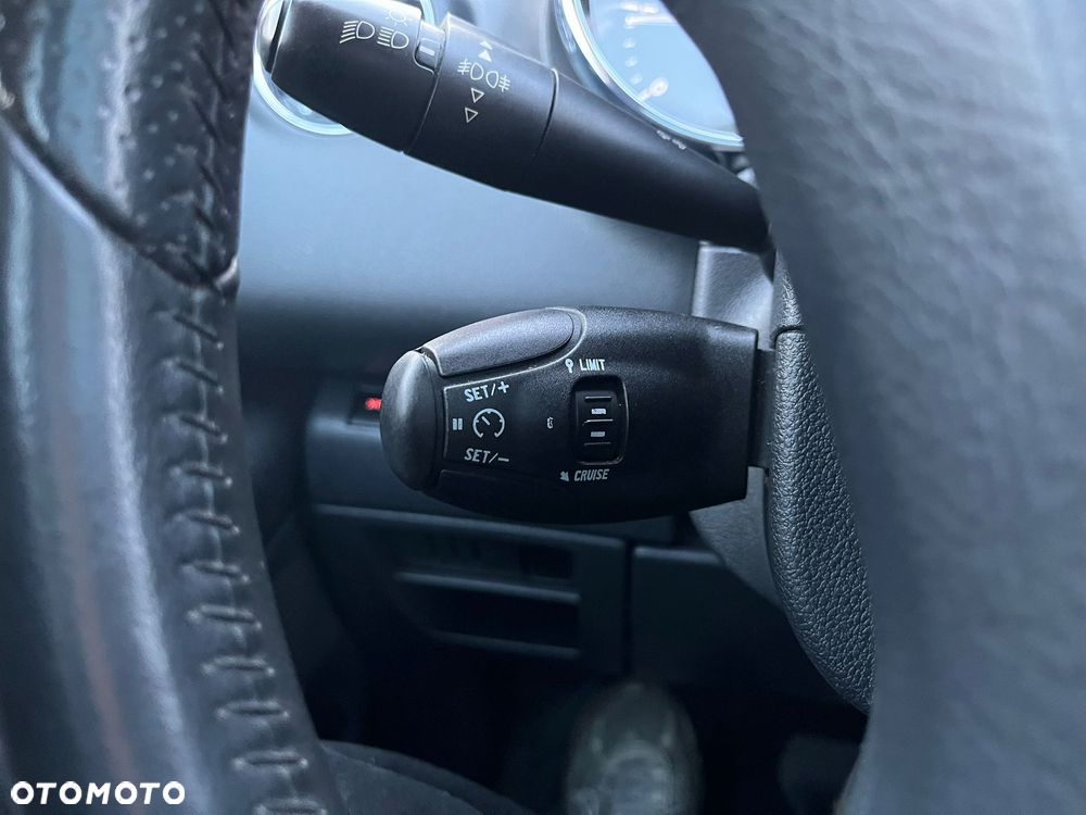 Peugeot 5008 2.0 HDi Family 7os - 10