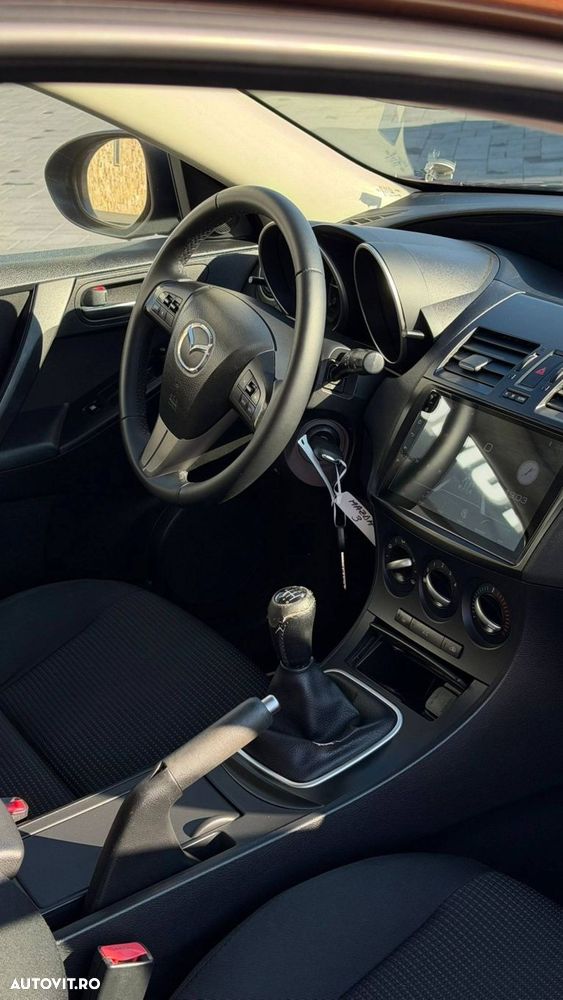 Mazda 3 - 12