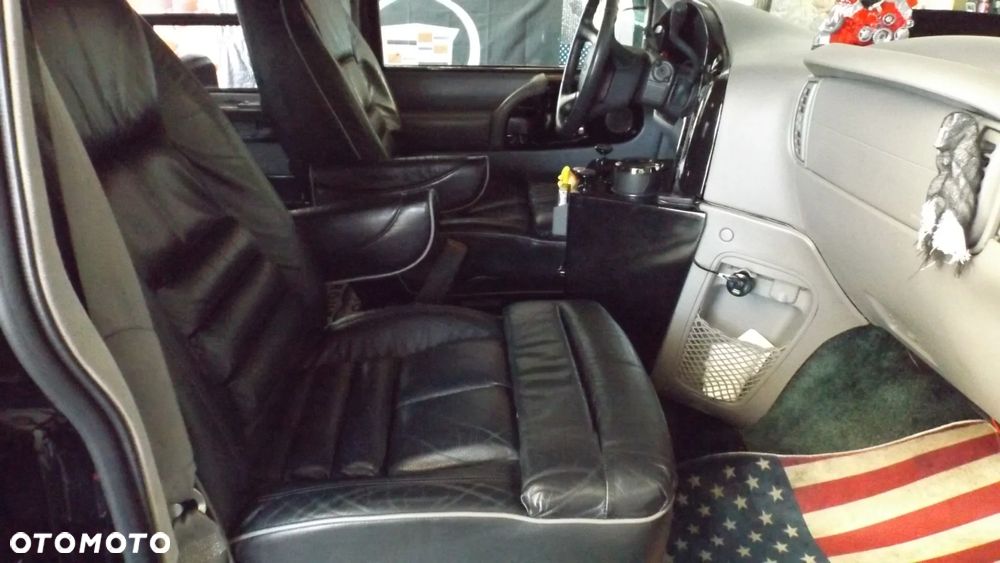 Chevrolet Astro - 18