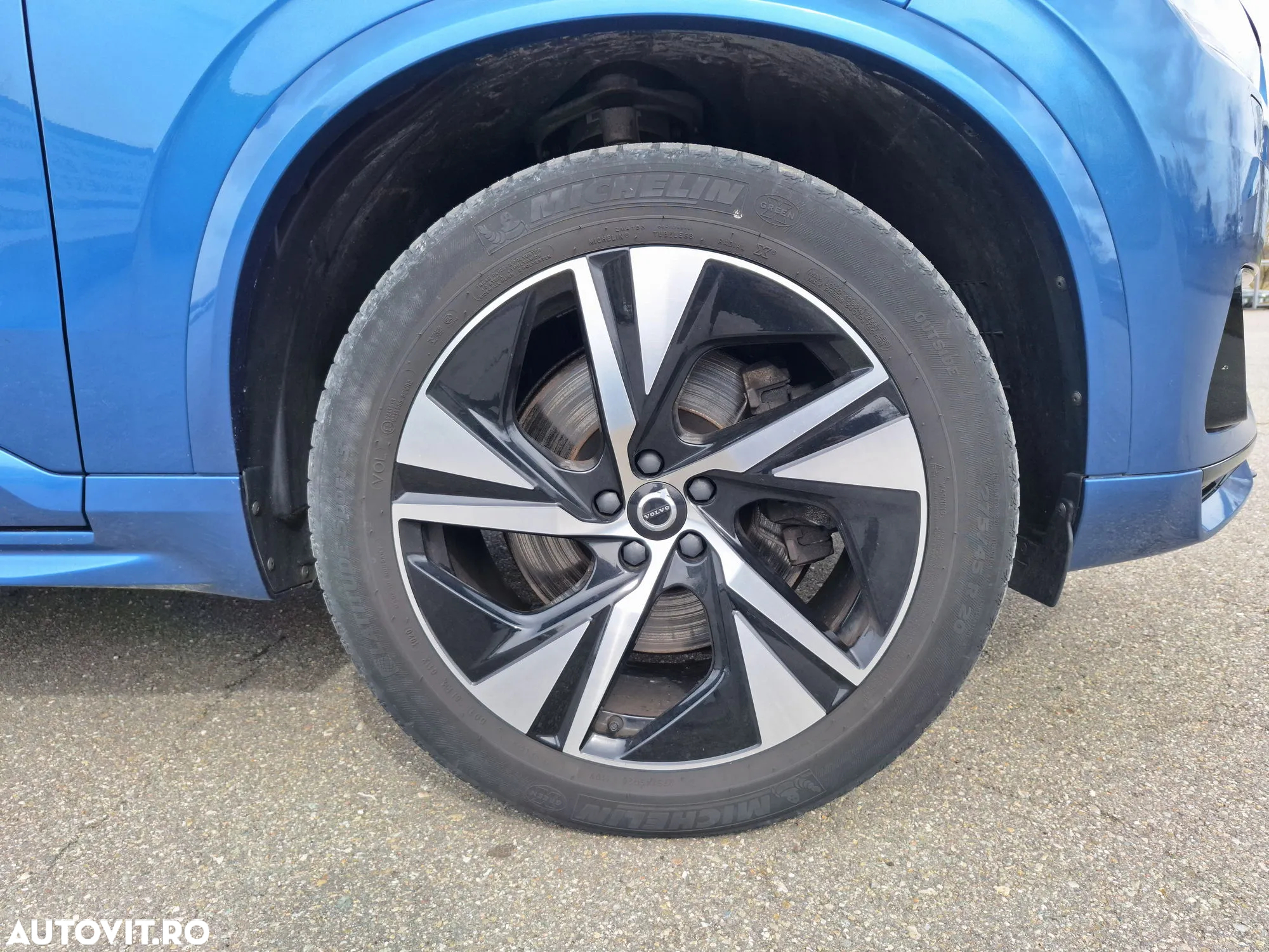 Volvo XC 90 T8 AWD Twin Engine Geartronic RDesign - 29