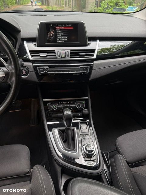 BMW Seria 2 218d xDrive Sport Line - 14