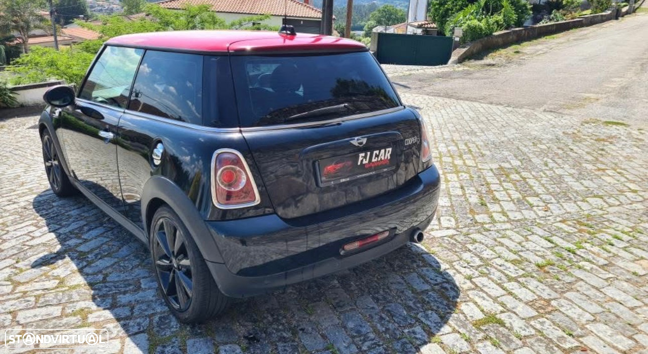 MINI 3 Portas Cooper D - 6