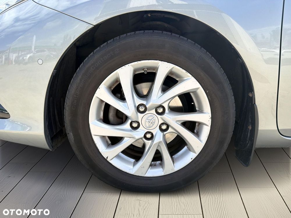 Toyota Auris - 19
